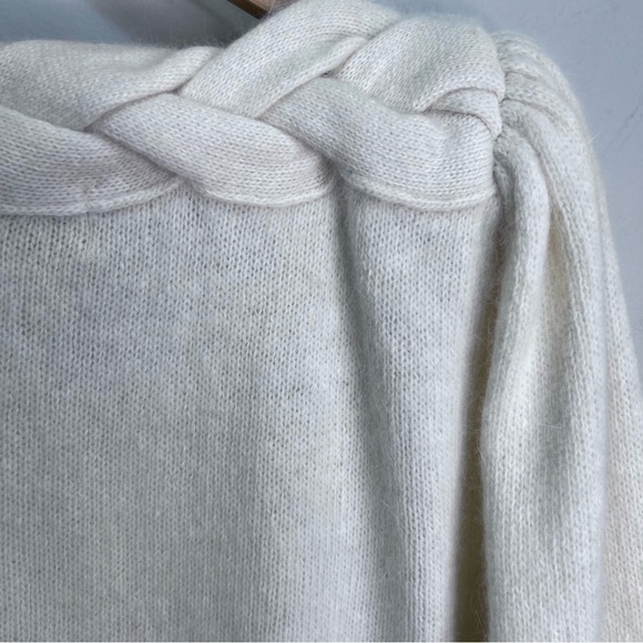 Vintage Andre Christian Cream Lambswool Sweater Size Small - Picture 8 of 13